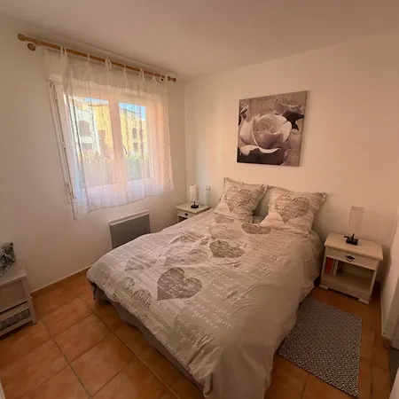 Appartamento Avec Jardin, Piscines, Tennis Et Parking